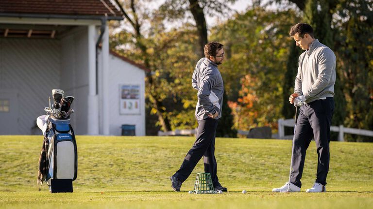 Golf training tool for coaches - weight shift